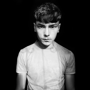 男人舔女人下面视频
